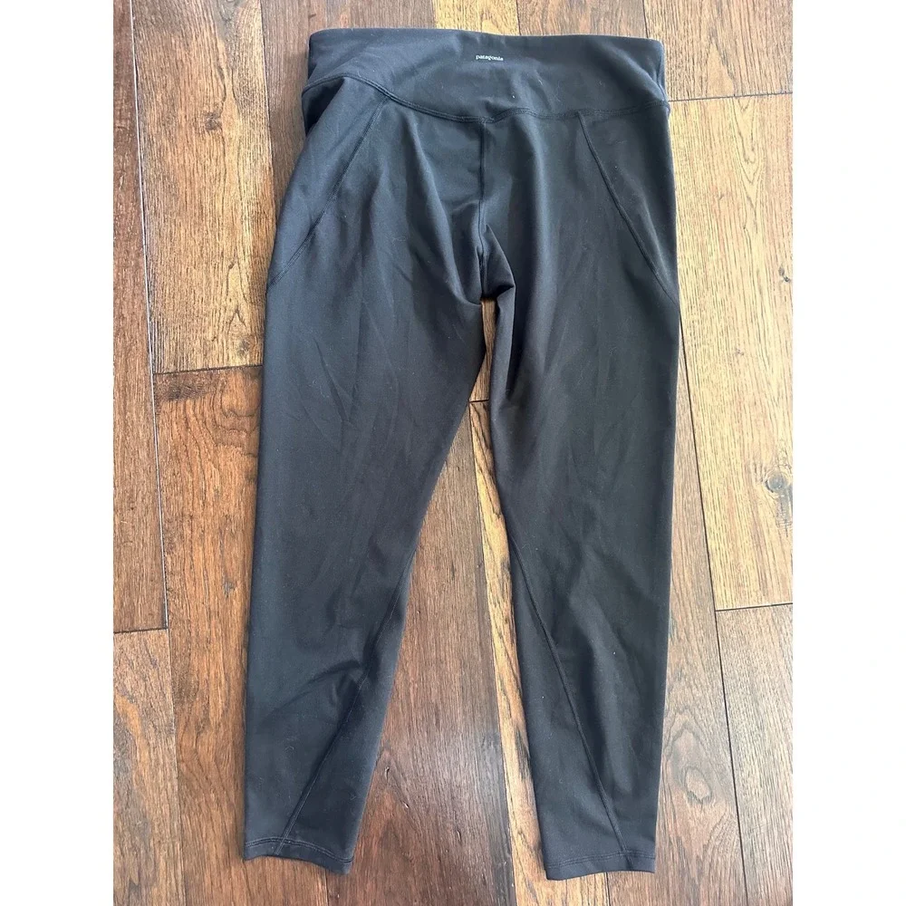 Patagonia Womens XL Black Worn Wear Active Leggings Yoga Tights Recycled Poly